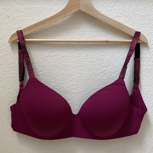 Victoria’s Secret t-shirt bra
